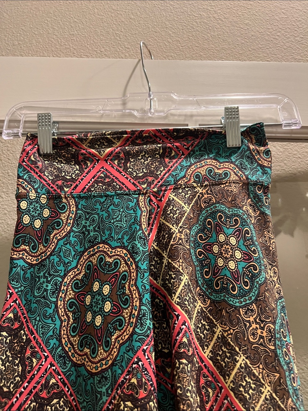 FREE w/purchase Liquido Teal Pink Brown Medallion Print Leggings - Picture 3 of 4